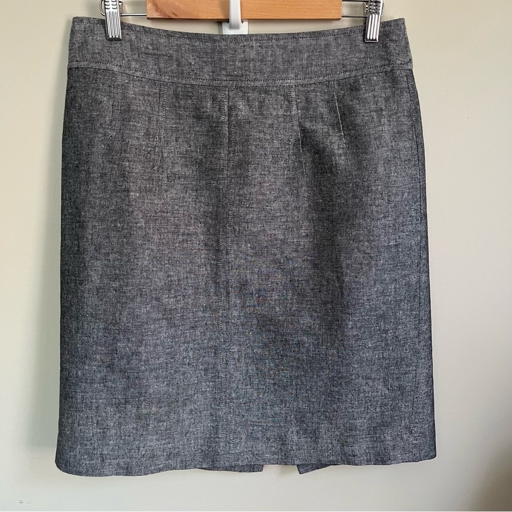 Banana Republic Dark gray mini skirt - Size 8